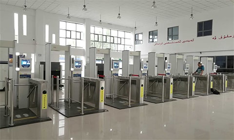 Features and maintenance of tripod turnstile 